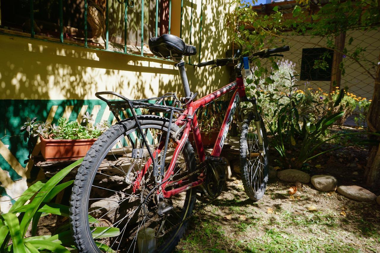 Hostel Casa Prana Estudio De Yoga Cafayate Exterior foto